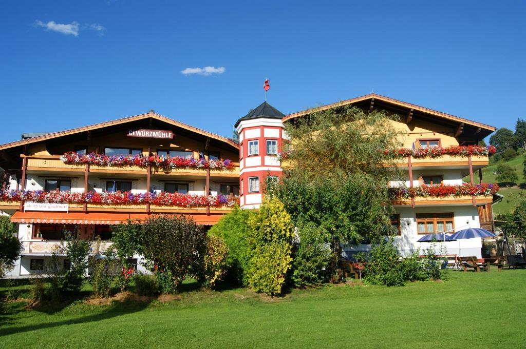 Ferienhotel Gewuerzmuehle Radstadt Kültér fotó